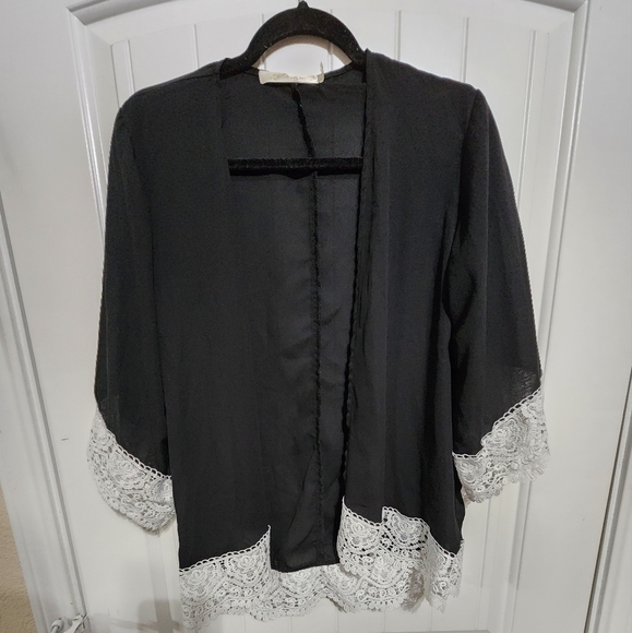 Black Cardigan with white lace border - Picture 3 of 7